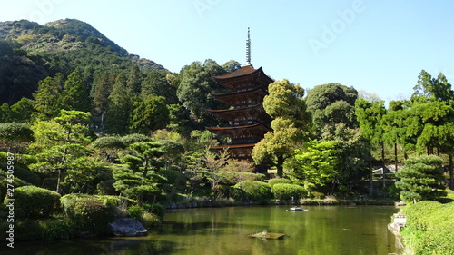 国宝瑠璃光寺五重塔