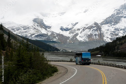 Tiyr bus to Athabasca Glacier, Icefields Parkway, Alberta, Canada