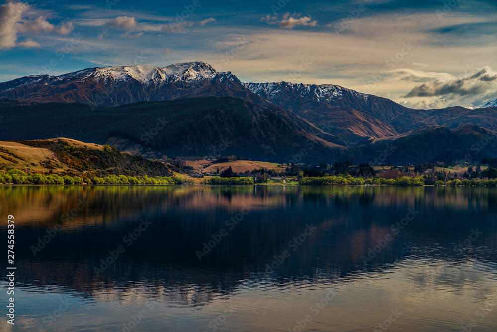 New Zealand - Dreamy lake with reflections