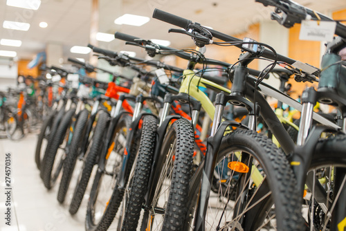 Rows of mountain bicycles in sports shop, nobody © Nomad_Soul