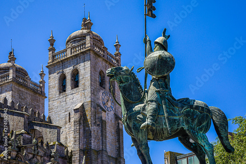 Statue of Vimara Peres under Porto Cathedral, Portugal photo