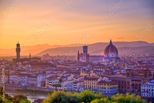 Foto The sunset over Florence, capital of Italy’s Tuscany region.