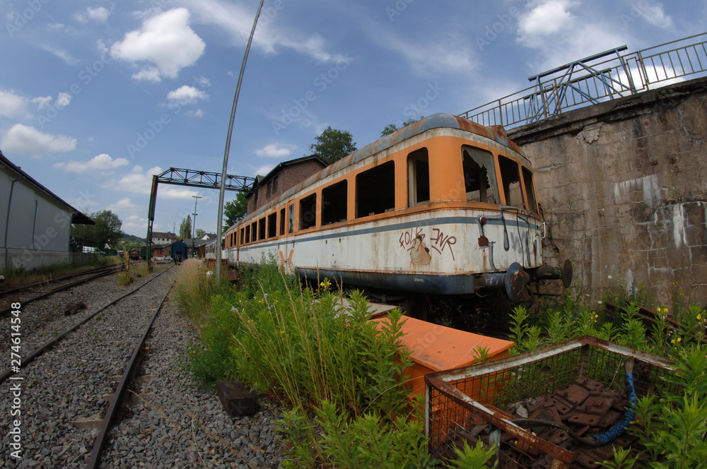 Obraz premium alte Züge und Eisenbahn