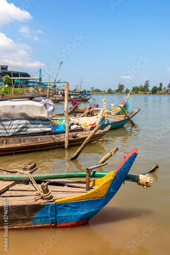 Vietnamese river life on the Tan Chau Canal  Mekong River Delta  Vietnam  Indochina  Southeast Asia