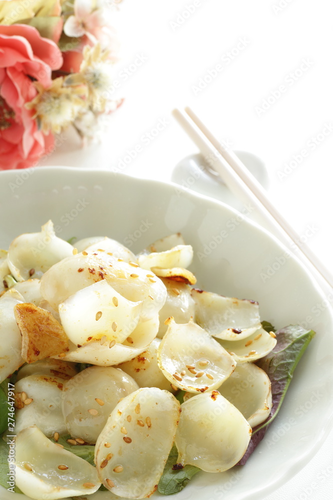 Chinese herbal medicine, lily root and sesame seed stir fried Chinese herbal medicine, lily root and sesame seed stir fried