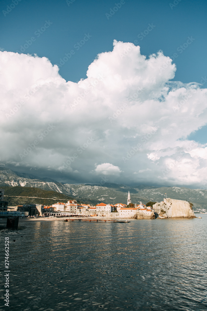 Naklejka premium Sunny beaches and historical attractions. Panoramic views in Budva, Montenegro.