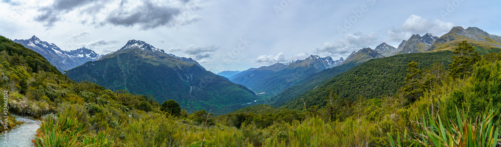 panoram of key summit track, southern alps, new zealand 4