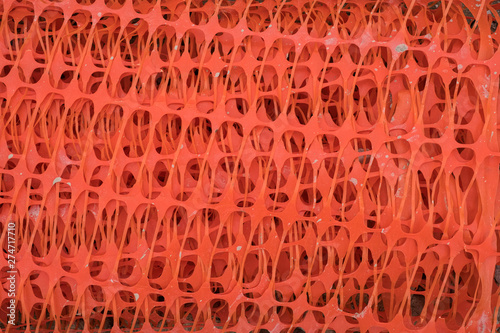 filet protection gaine chantier construction tuyau enterré orange protection signalisation photo