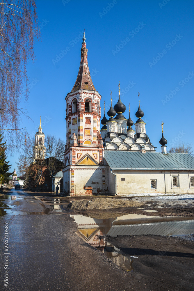 Obraz premium Russian Orthodox churches and monasteries.