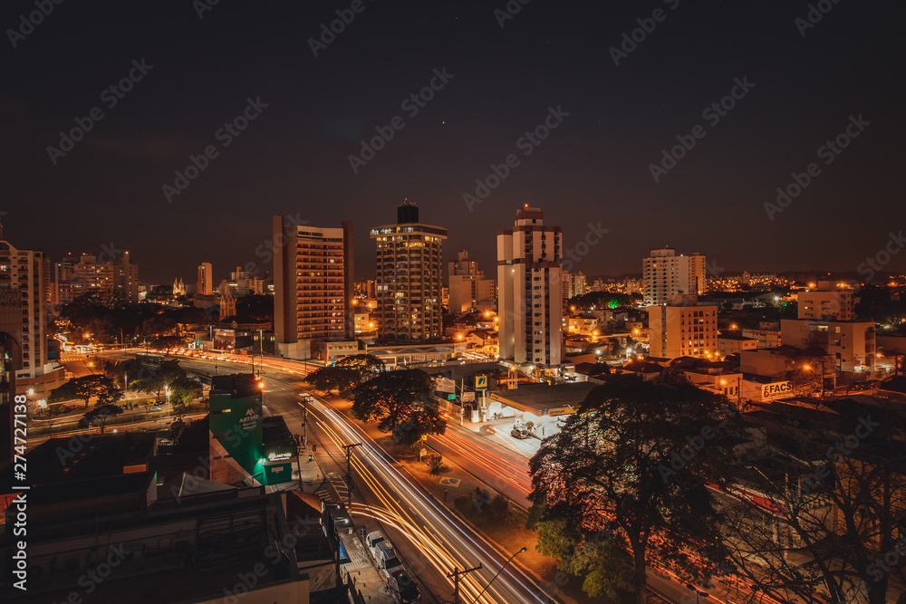 Fototapeta premium Noite em jundiaí