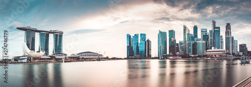 Photography SINGAPORE, SINGAPORE - MARCH 2019: Vibrant panorama background of Singapore skyl