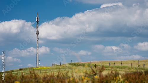 Quadro em tela Sendemast auf einem Feld