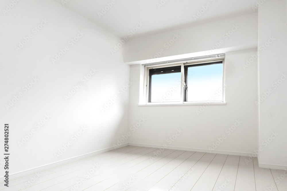 マンションの内装　Simple unfurnished apartment space