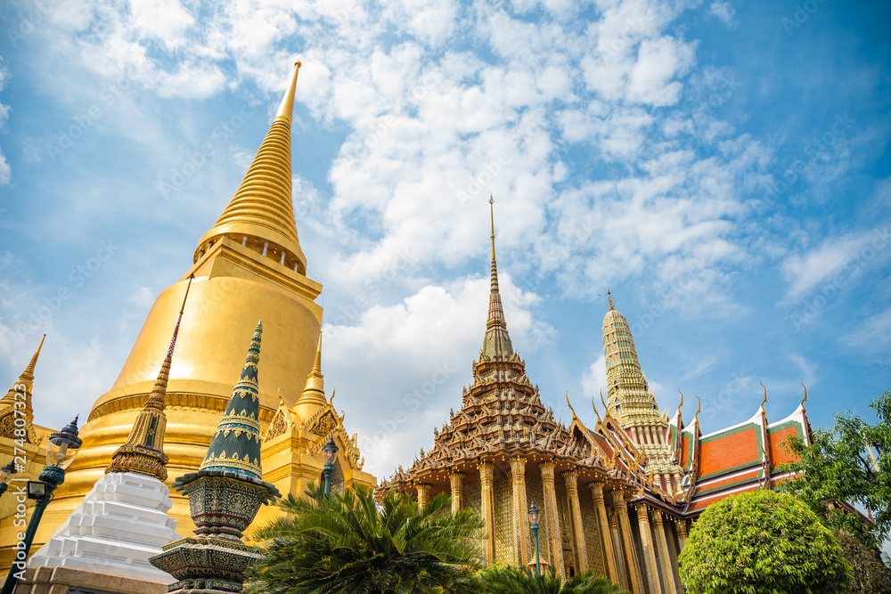 Fototapeta premium Jade Buddha Temple, Grand Palace, Bangkok, Thailand