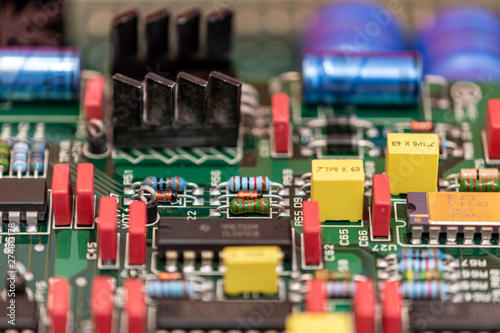 electronic circuit to repair electronic workshop