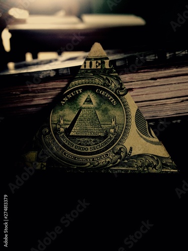 Dollar
