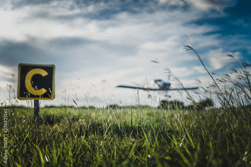 Fototapeta premium plane taking off