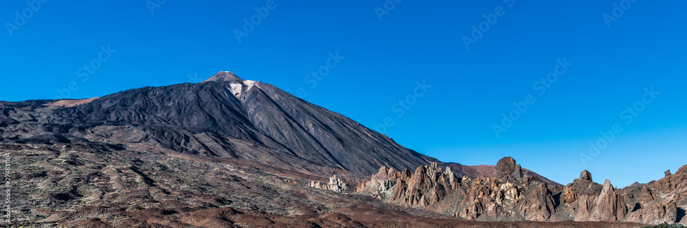 Panorama of the mountain range and Teide volcano