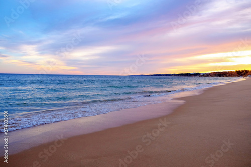 Fototapeta Naklejka Na Ścianę i Meble -  Beautiful seascape on the sunset in Algarve, Portugal.