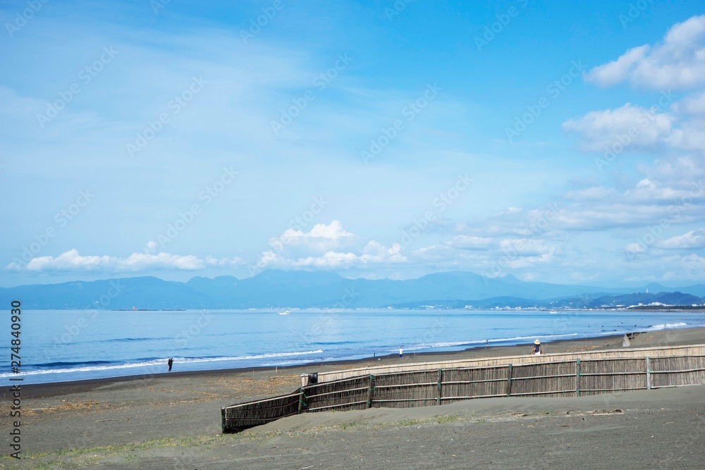 空と海と砂浜