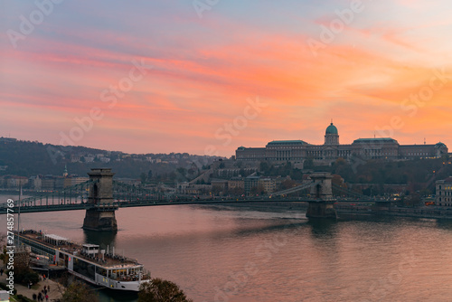 Sunset view of the famous Sz  chenyi Chain Bridge with Buda Castle