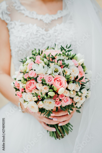 Fototapeta Naklejka Na Ścianę i Meble -  wedding bridal bouquet