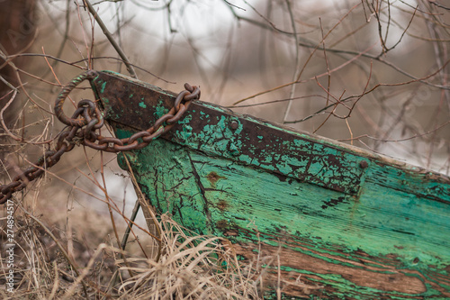 an old rusty boat
