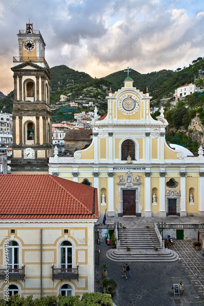 Obraz premium Medieval church with bell tower in Minori town in Italy
