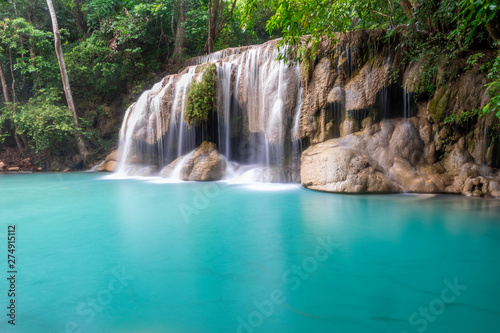 Fototapeta Naklejka Na Ścianę i Meble -  Beautiful waterfall in Erawan waterfall National Park in Kanchanaburi, Thailand