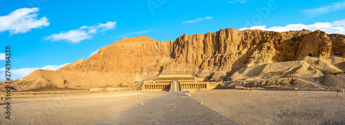 Tableau sur toile Panorama of Hatshepsut Temple