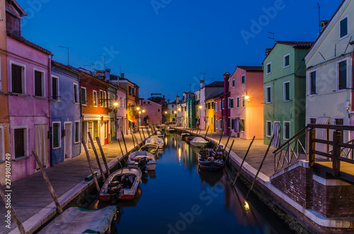 Venedig Burano zur Blauen Stunde © riebevonsehl