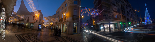 Christmas decorations on streets © Mauro Rodrigues