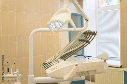 Dental office. Dental unit and other equipment. Comfort and safety of dental treatment.