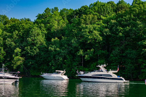 Boats Cruise