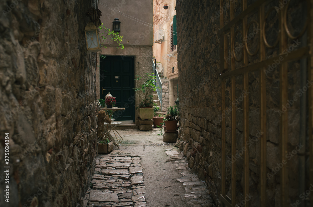 Discovering hidden places in the old city of Rovinj Discovering hidden places in the old city of Rovinj