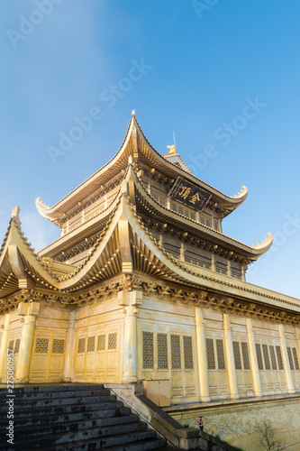 temple buildings at emei mountain
