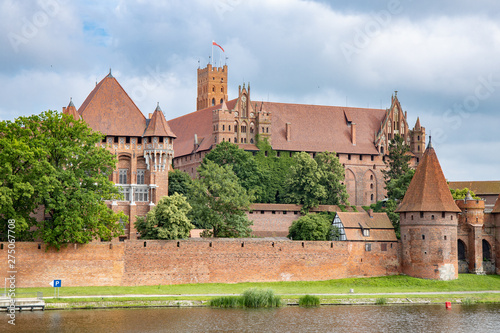 Obraz na płótnie The biggest castle in the world in Malbork, Poland w salonie
