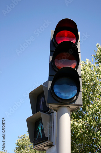 Red traffic light for the cars