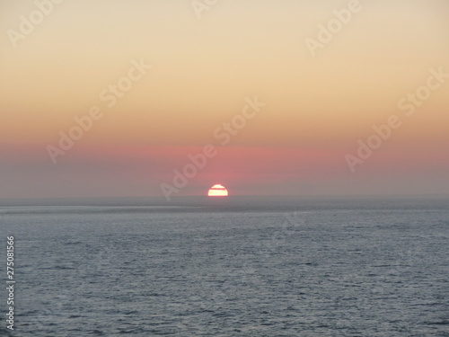 Afrika  Sonnenuntergang   ber dem Meer