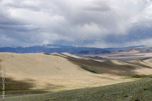 Western Mongolia steppe landscape. Area between Russian border and Tsagaannuur town. Bayan-Ulgii Province, Mongolia..