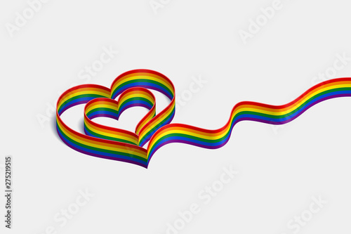 Multicolor ribbon with heart-shaped curls