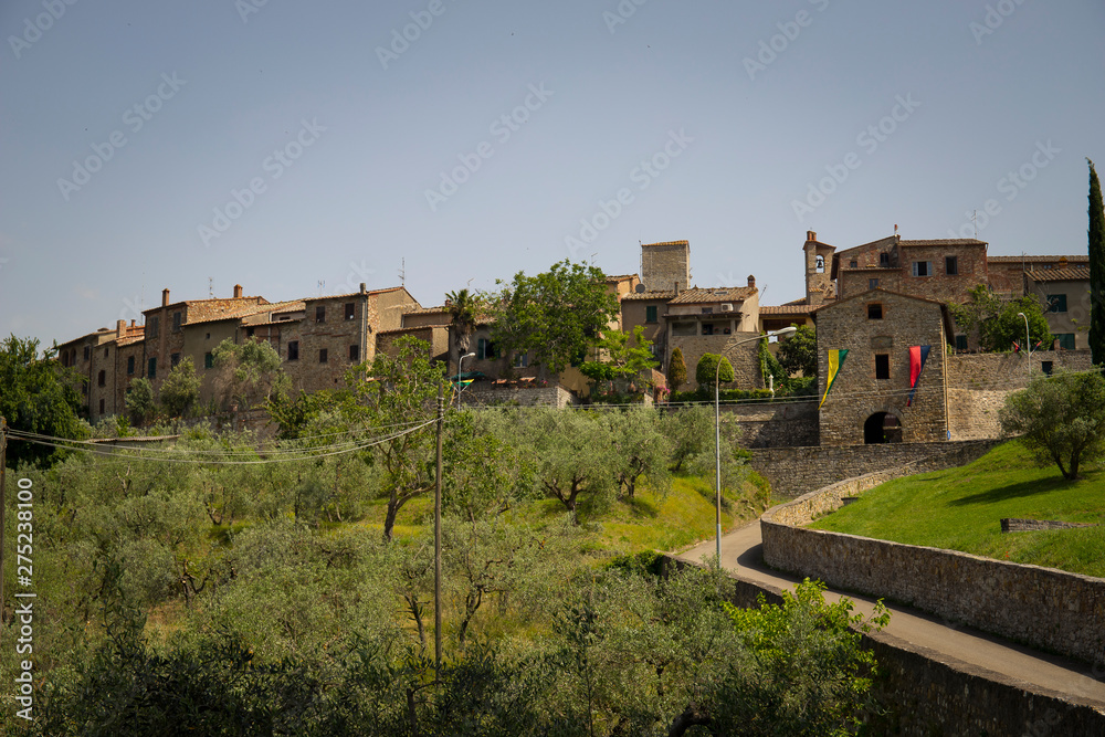 The medieval fortified village of Lucignano.