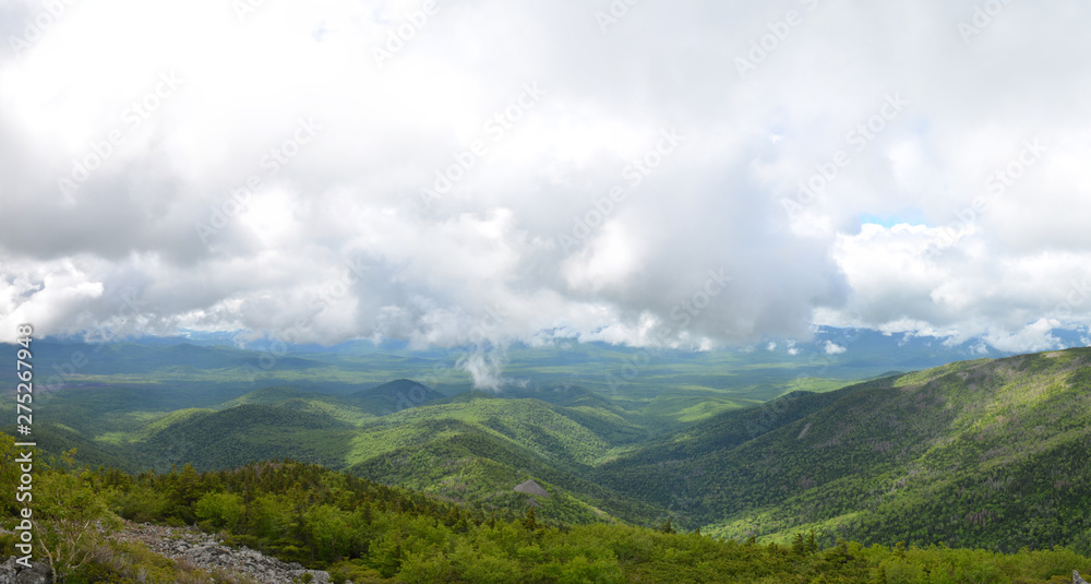 Fototapeta premium landscape with mountains and clouds