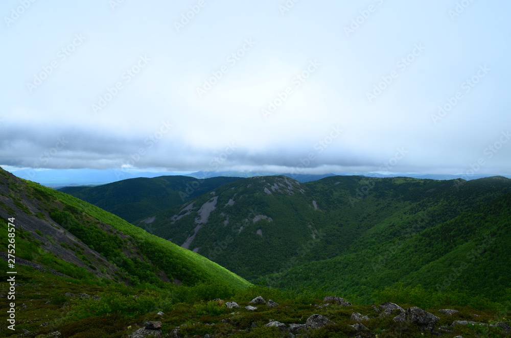 Fototapeta premium view of mountains