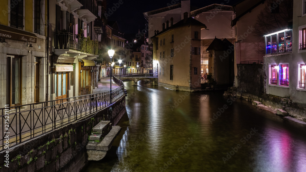 Canal in Annecy at night