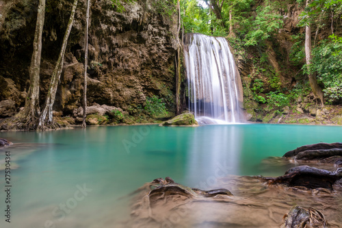 Fototapeta Naklejka Na Ścianę i Meble -  Beautiful waterfall in Erawan waterfall National Park in Kanchanaburi, Thailand