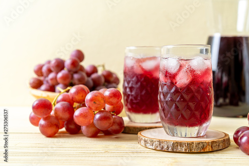 fresh grape juice