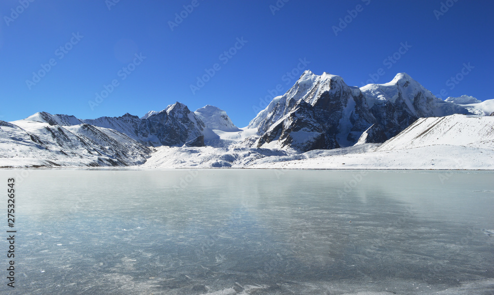 Beautiful frozen Gurudongmar Lake ,main tourist attraction of Gangtok,Sikkim,india