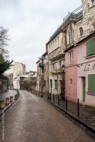 Fototapeta Naklejka Na Ścianę i Meble -  Rue de Paris
