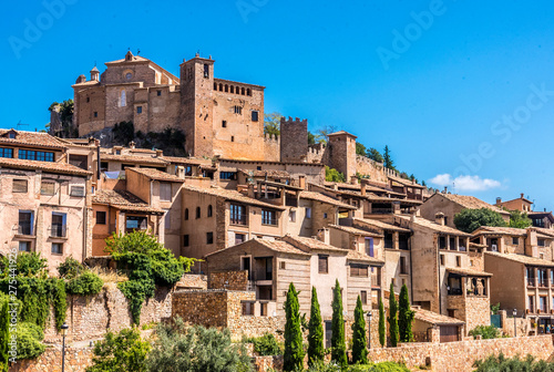 Spain, province of Huesca, autonomous community of Aragon, Sierra y Cañones de Guara natural park, Alquezar with a view on the collegiate castle of Saint Mary (116th century) (Most Beautiful village in Spain) (Historical urban center UNESCO World Heritage